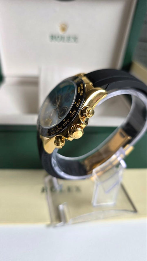 Date-just Green dial 2 millions 2000DA