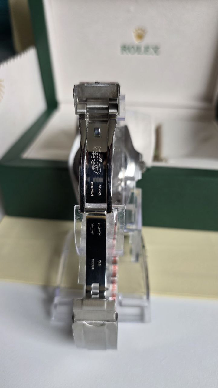 Submariner Hulk 2 millions 2000DA